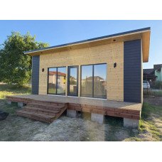 NORDIC LIVING 8×3 – celoroční zateplený dřevěný domek s terasou